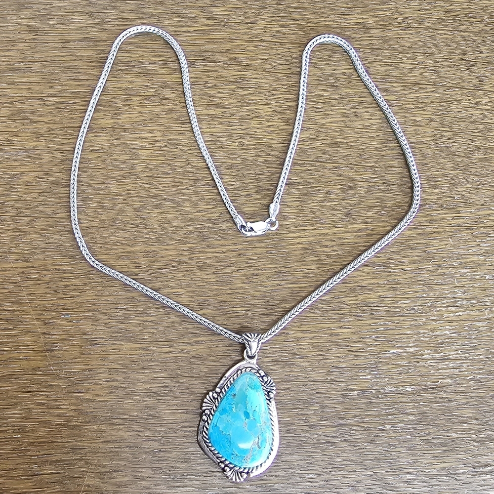 Stauer sterling and turquoise necklace